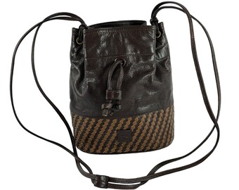 FENDI Brown Leather Intrecciato Woven Leather Bucket Shoulder Bag Made in Italy