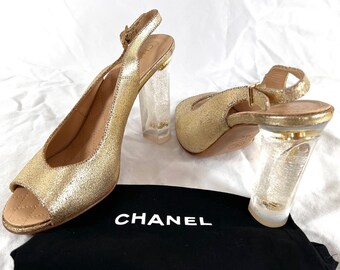 CHANEL Metallic Gold Crackled Leather Heels Sandals EU 36C US6