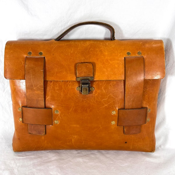 Vintage Authentic Tan Thick Leather Briefcase Attache Excellent Worn Patina