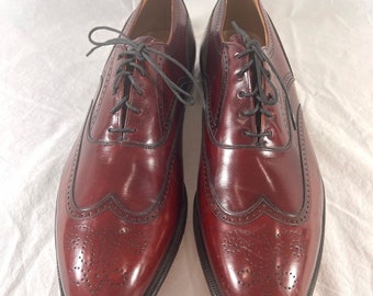 10% rabatt på JOHNSTON MURPHY Vintage Aristocrat Oxford i vinrött läder Tillverkad i USA 9 1/2US