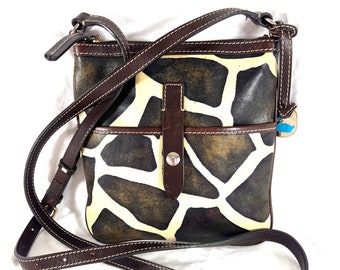 Dooney and bourke giraffe print wallet clearance