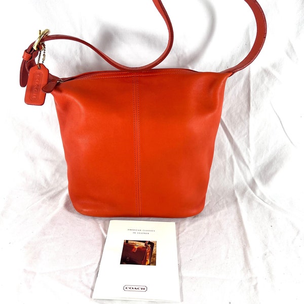 1998 COACH Authentic Legacy Orange Leather Soho Bucket Bag Made in Costa Rica 4148