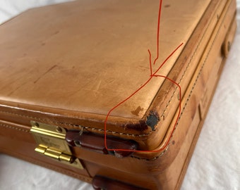 HARTMANN Stunning Authentic Belting Leather Woodbox Luggage 