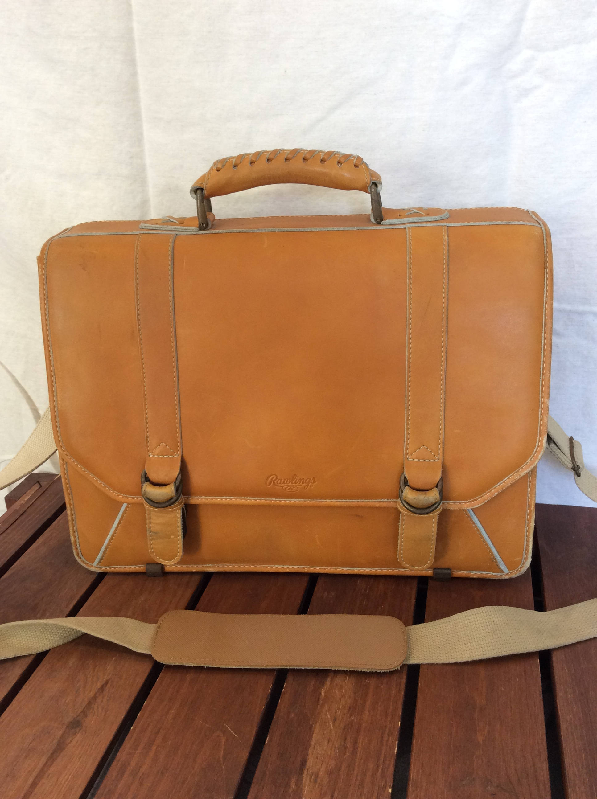 rawlings leather messenger bag