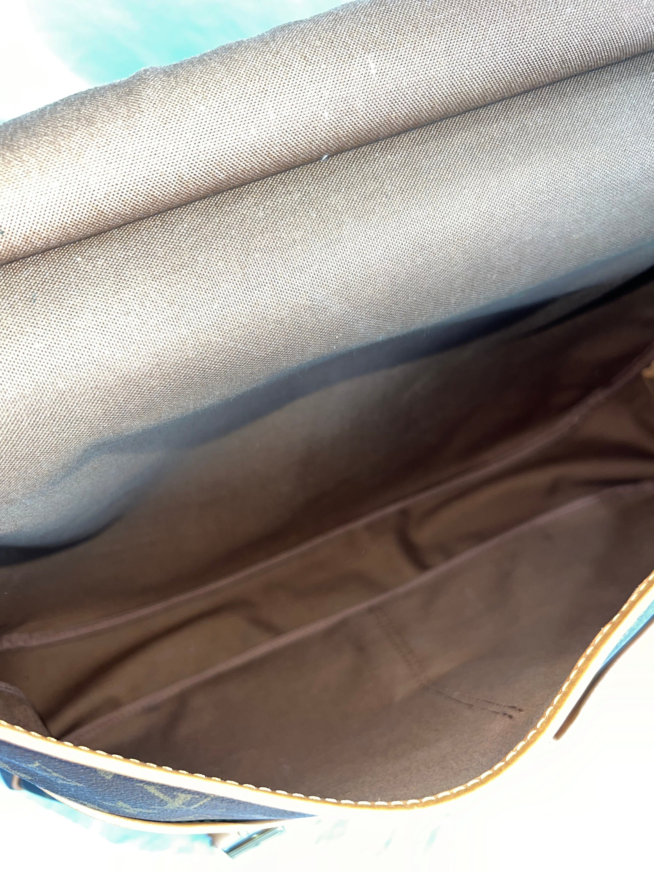 国内完売*LV*Sac Chasse モノグラムトラベルバッグ M41140 国内完売*LV*Sac Chasse モノグラムトラベルバッグ M41140
