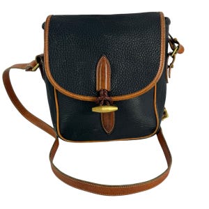 Borsa a tracolla in pelle nera Loden DOONEY & BOURKE, realizzata negli USA