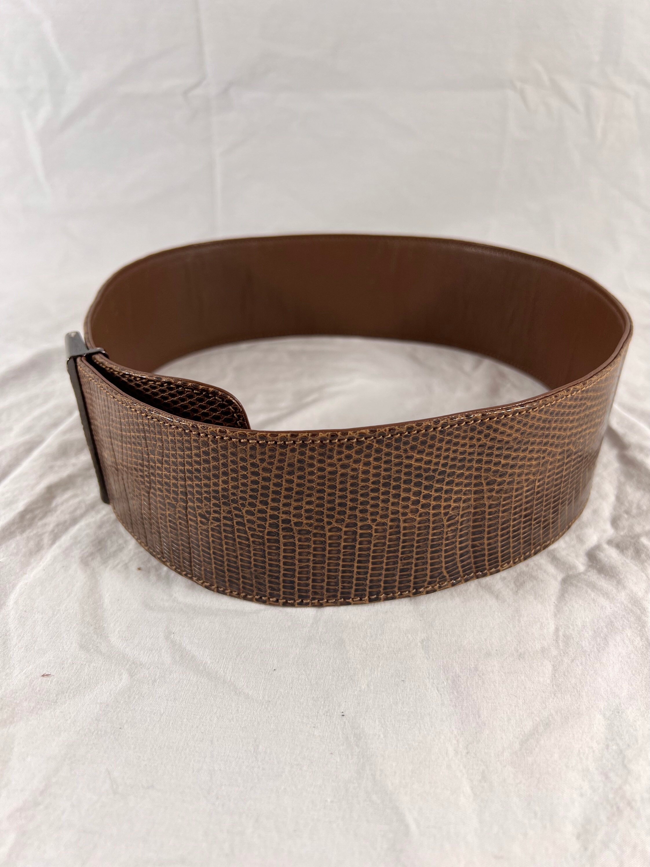 GUCCI Vintage Wide Brown Lizard and Leather Women display picture 3