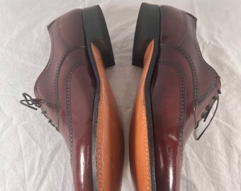 Vintage JOHNSTON MURPHY ARISTOCRAT Oxford Burgundy Leather Made in USA 91/2US Vintage JOHNSTON MURPHY ARISTOCRAT Oxford Burgundy Leather  main image 2