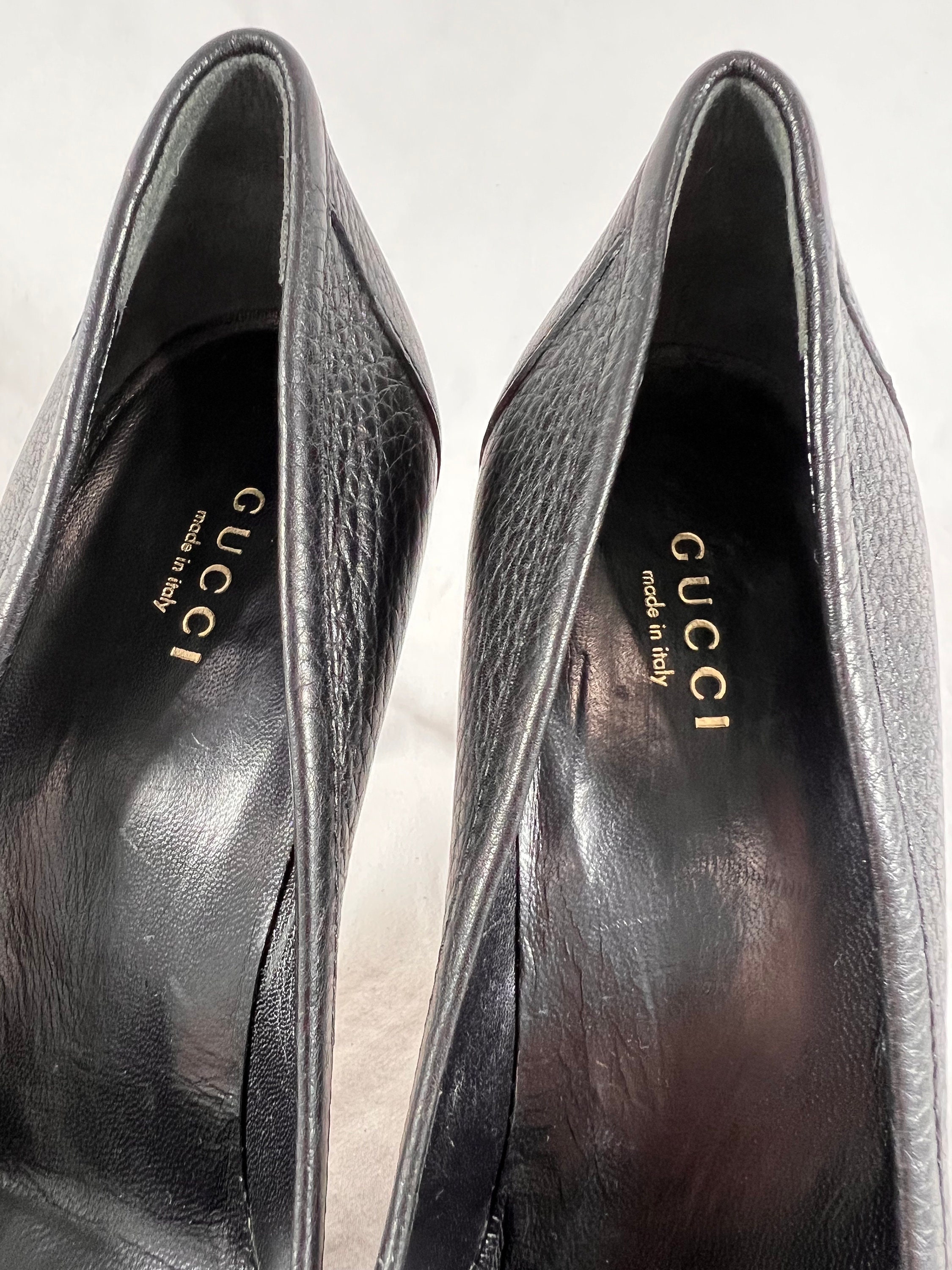 GUCCI ブラックレザー バンブー ホースビット ローファー パンプス