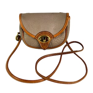 DOONEY and BOURKE Calvary Taupe Leather Crossbody Funny Pack Belt Bag