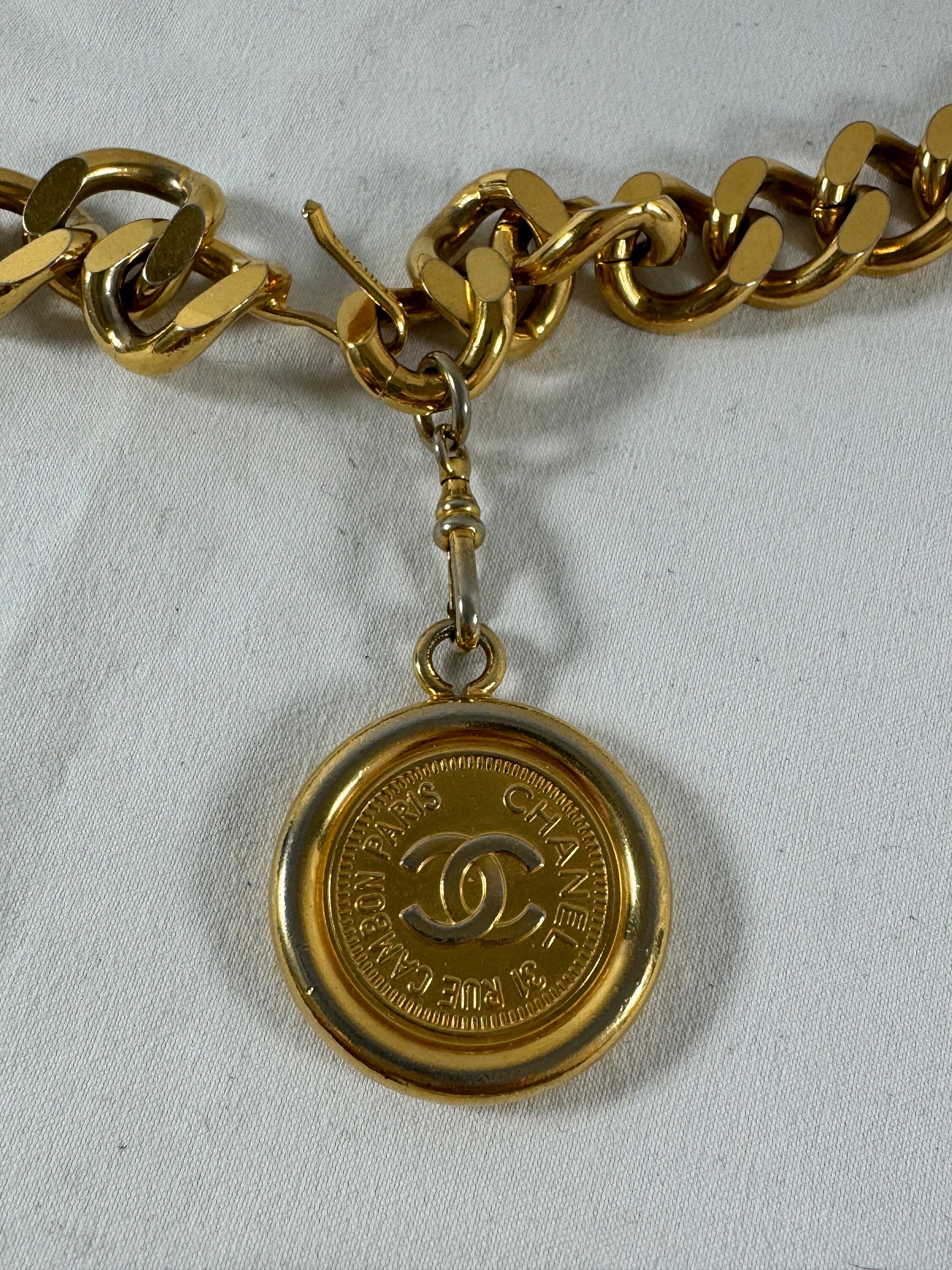 CHANEL 94 A Gold Plated Vintage Chain Link Charm CC Logo Women\'s Belt CHANEL 94 A Gold Plated Vintage Chain Link Charm CC Logo  main image 2