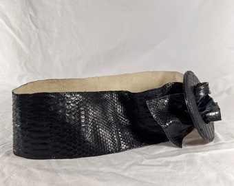 CARLOS FALCHI Wide Black Snakeskin Women display picture 3