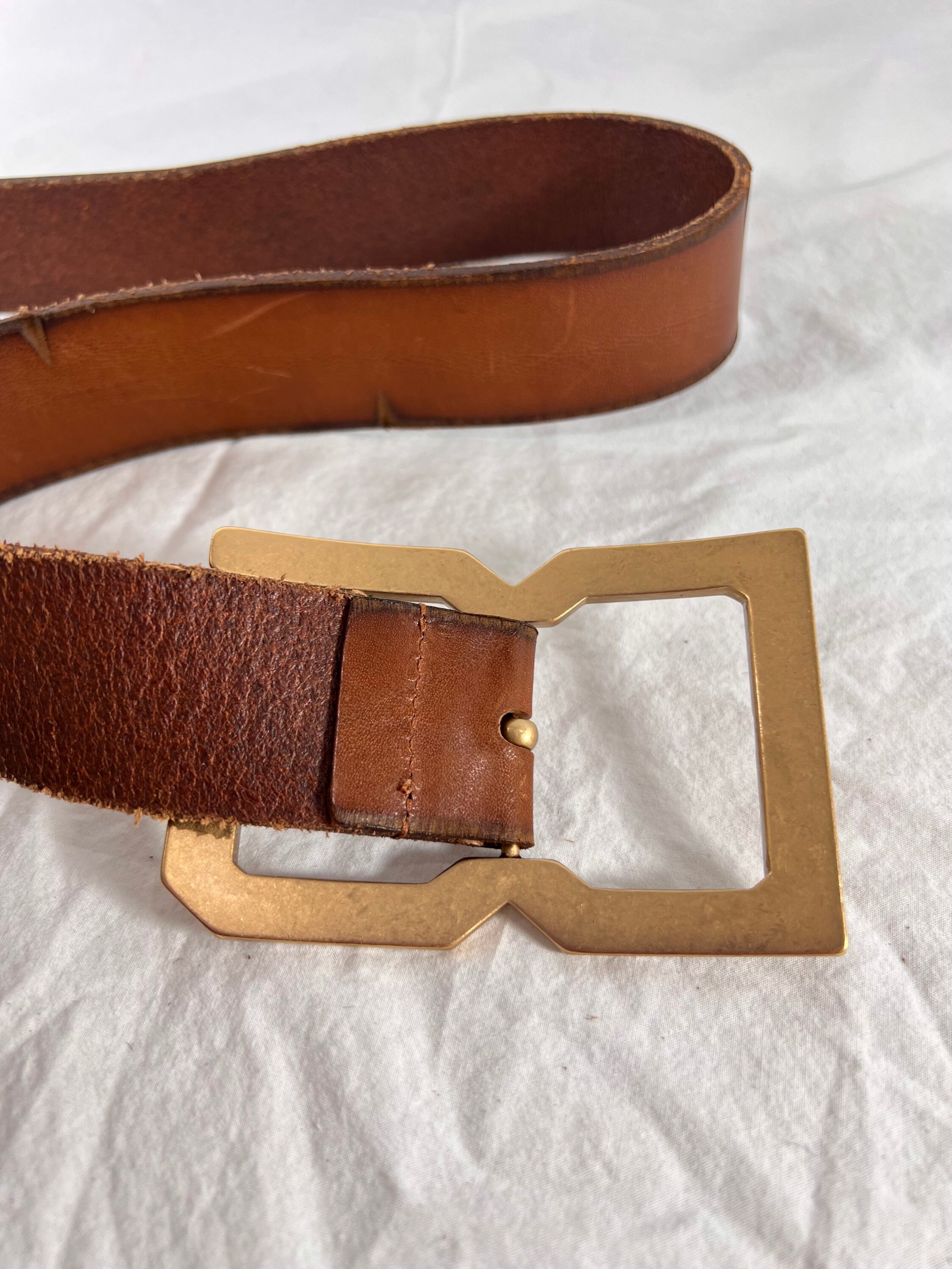 DOLCE and GABBANA Large D&G Square Logo Belt Tan Leather  display picture 2
