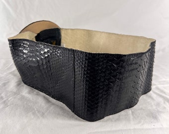 CARLOS FALCHI Wide Black Snakeskin Women display picture 2