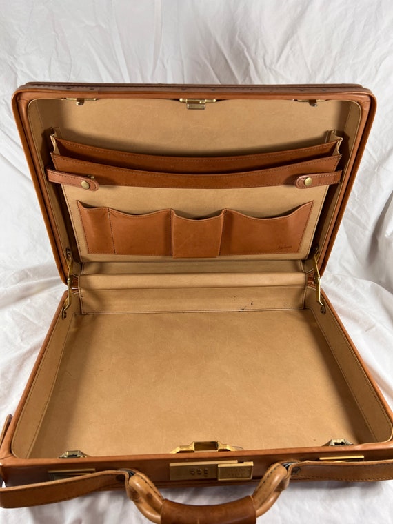 HARTMANN Stunning Authentic Belting Leather Woodbox Luggage -  Denmark