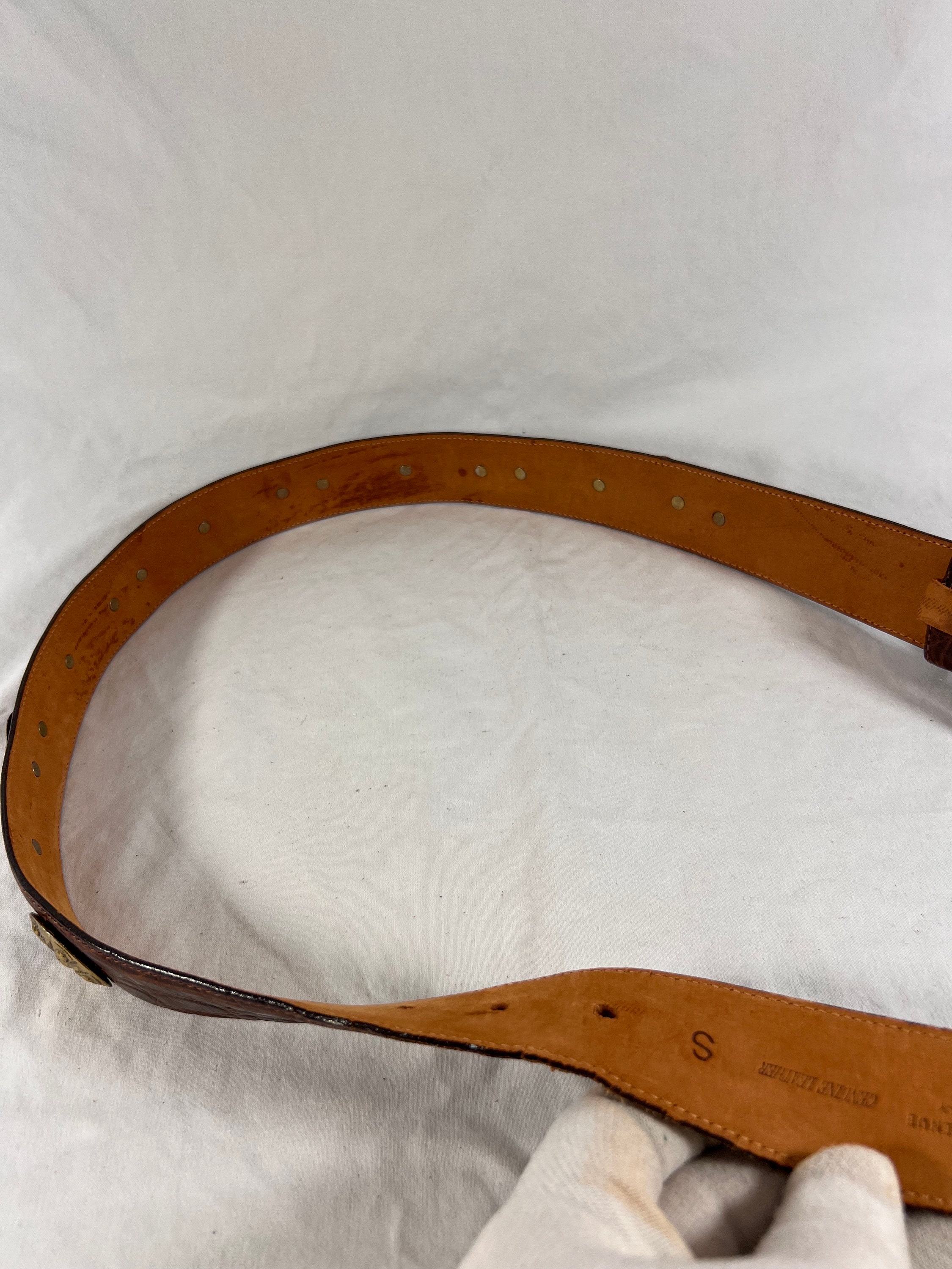 SAKS FIFTH AVENUE Vintage Brown Leather Alligator Embossed  display picture 2