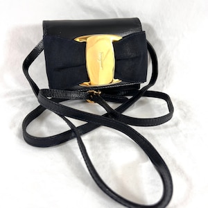 SALVATORE FERRAGAMO Vara Bow Navy Blue Leather Crossbody Clutch Shoulder Bag