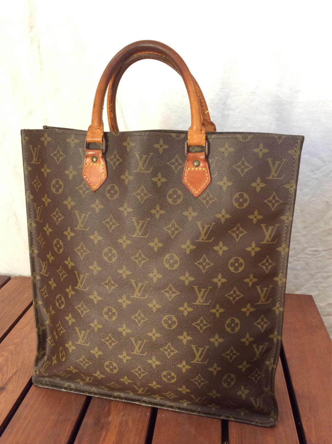Louis Vuitton Box [BIG] - Hobby & Collectibles for sale in