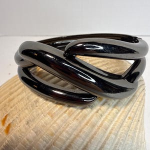 Lia Sophia Black Enamel Hinged Bangle Bracelet Chunky Sculptural Modern Statement Jewelry Glossy Metal