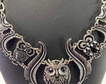 Vintage Owl Statement Necklace Silver Tone Black Rhinestone Multi Owl Bib Necklace 20” + Extender