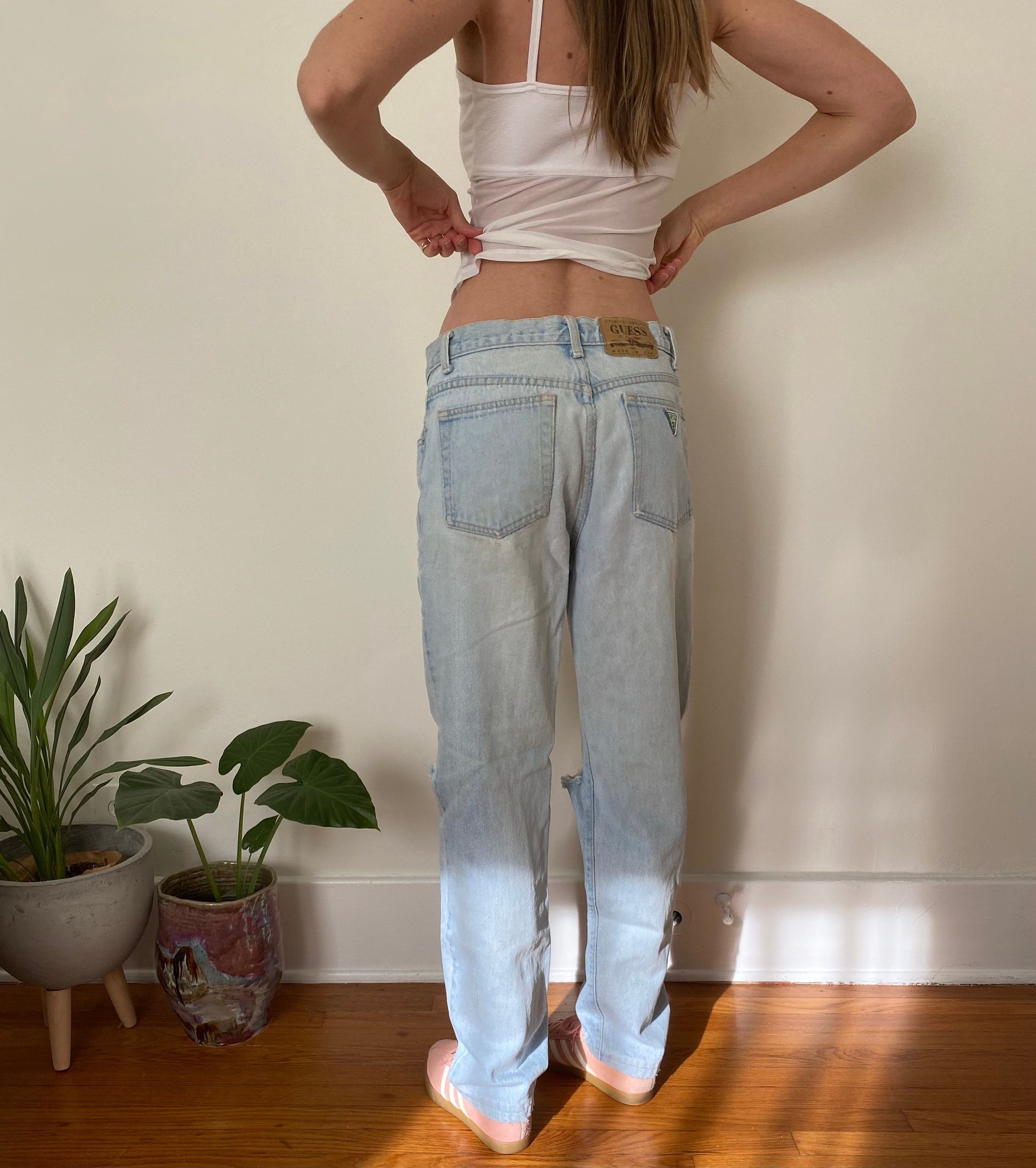 Guess top baggy jeans