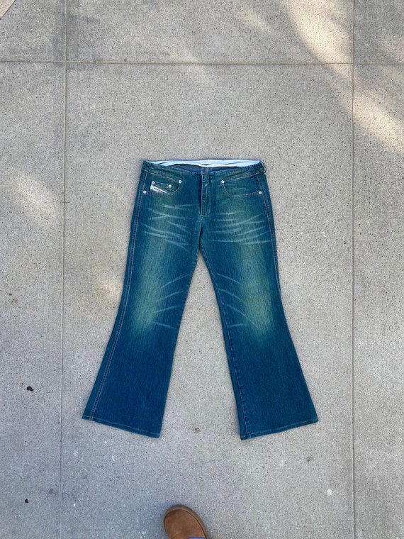 Y2K Distressed Low Rise Jeans (XS)