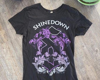 Modern Women's 2013 Shinedown Winter Tour Shirt size S