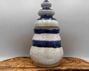 Jarrón del templo / Recipiente de cerámica con tapa hecho a mano / Jarrón de boticario / Almacenamiento para altar / Cerámica de gres / Decoración sagrada