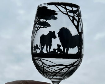 1 Hand painted lion wine glass