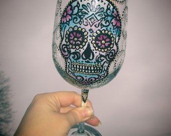 Sugar skull wine glass (hand painted)