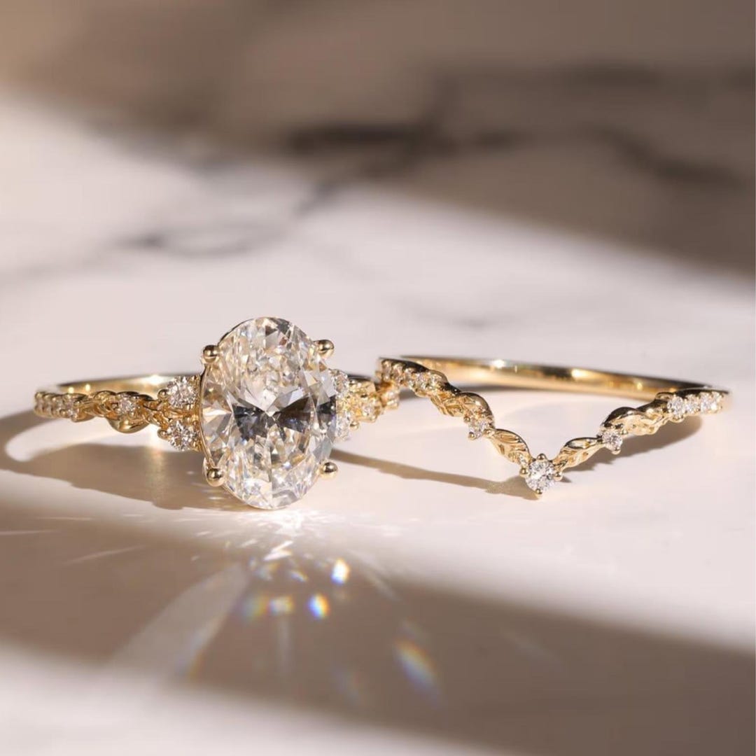 Vintage Oval Cut Moissanite Engagement Set Yellow Gold Leaf Design ...