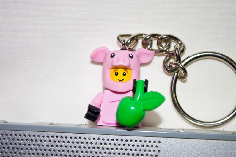 128GB Pig Suit Guy USB Flash Drive with Key Chain