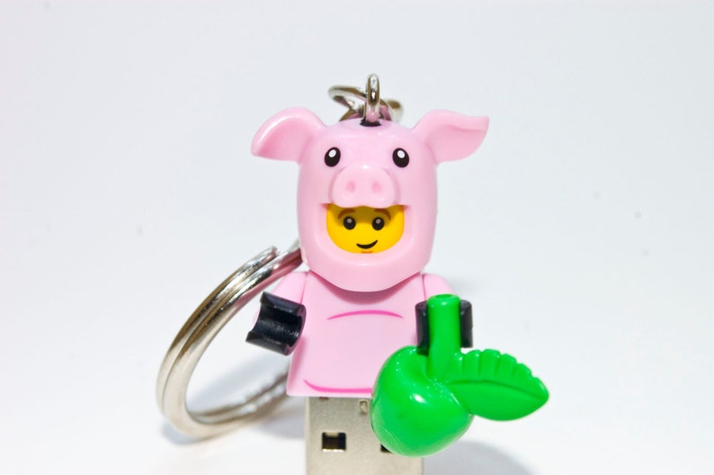 128GB Pig Suit Guy USB Flash Drive with Key Chain