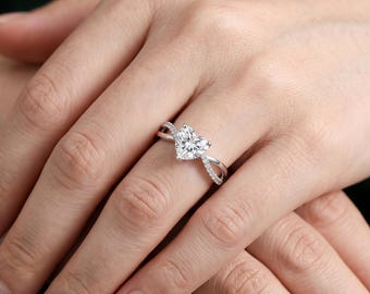 Anello con moissanite taglio a cuore, fede nuziale con moissanite, gioielli in argento sterling, anello di fidanzamento, anello con moissanite, regalo di anniversario per lei