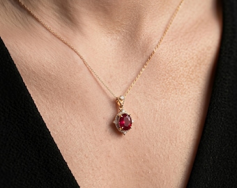 Dainty Garnet 14k Gold Necklace,  Elegance Red Gemstone Jewlry for Women,  Bridesmaid Gift,  Anniversary Gift，Vintage Inspired Necklace
