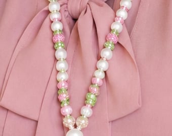 AKA Luxe Pearl Sparkle Lanyard 認定ベンダー