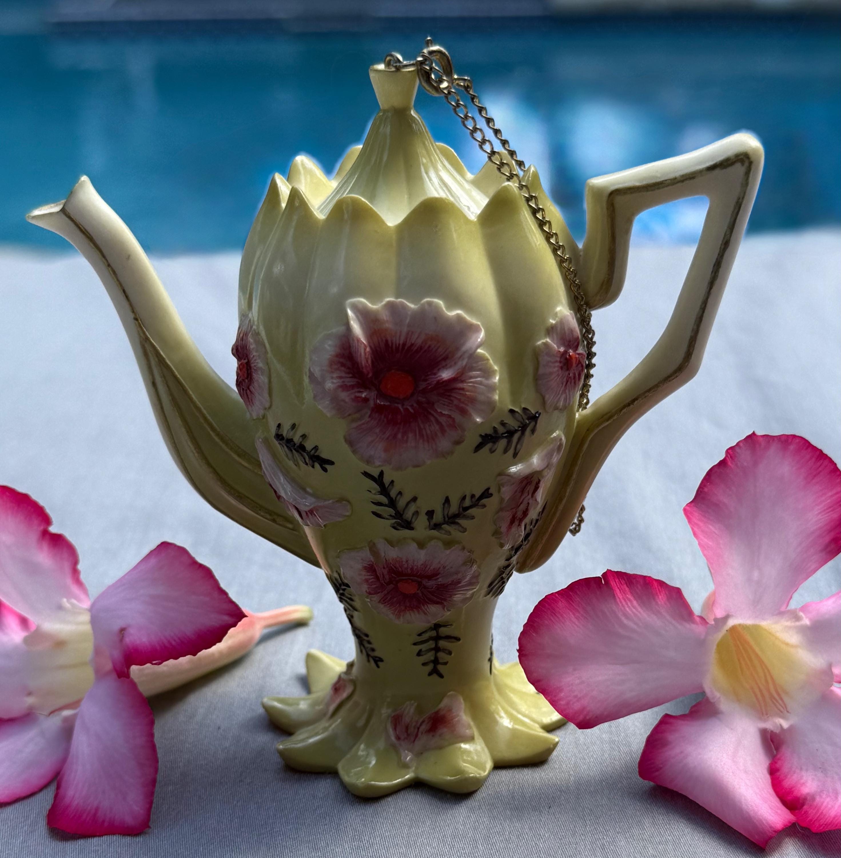 アンティーク雑貨 nini Teapot by Nini - Etsy