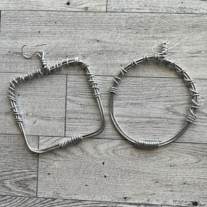 Silver Wire Earrings, Silver Wired Earrings, Wired Earrings, Wire Wrapped Earrings, Hammered Earrings, Handmade Earrings for Women