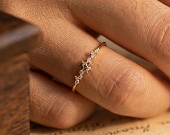 Gold Stern Ring | Zarter himmlischer Ring | Minimalistischer Diamant Ring | 14k Gold Versprechen Ring | Einzigartiges Geschenk für Sie | Winziger Sternring