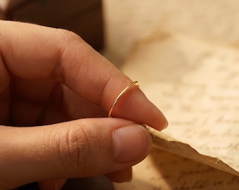 Dünner Goldring | Minimalistisches 14k Gold Band | Zierlicher Stapelring für Damen | schlichter Goldschmuck | Zarte Versprechen Ring | Geschenk für Sie