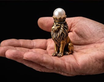 Crowned Lion Cabinet Knob – Antique Brass Zinc Alloy Drawer Pull, Regal Furniture Handle