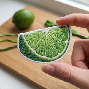 Lime Slice Embroidered Patch, Citrus Fruit Iron On Applique, Green Lemon Wedge Badge for Jackets, Backpacks & Summer Tote Bags