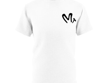 Tom&jery Handwritten Heart Logo Tee | Chest Pocket Minimalist Shirt