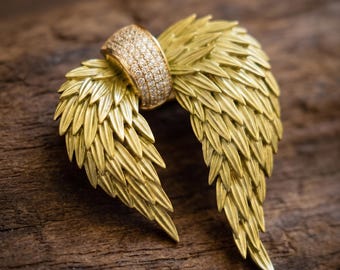 Broche de alas de ángel con diamantes de imitación, broche de solapa de alas de cristal, broche minimalista de lujo para abrigo o bufanda, broche nupcial, regalo para ella.