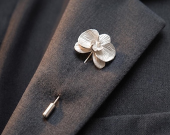 Blue Butterfly Flower Brooch, Matte Silver Long Stick Pin, Floral Lapel Pin, Suit Pin, Elegant Wedding Gift for Men and Women