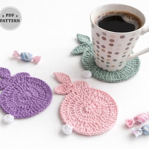 Wzór na szydełkową podstawkę w kształcie króliczka, wielkanocny dywanik pod kubek, wiosenna dekoracja stołu (wzór w formacie PDF)