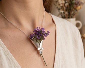 Silver Bouquet Holder Necklace, Flower Pendant Necklace, DIY Floral Jewelry, Personalized Gift for Mom Women