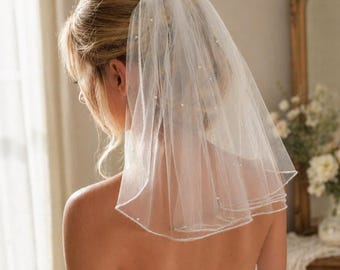 Soft Mesh Bridal Veil, Short Wedding Veil with Comb - Wedding Gift