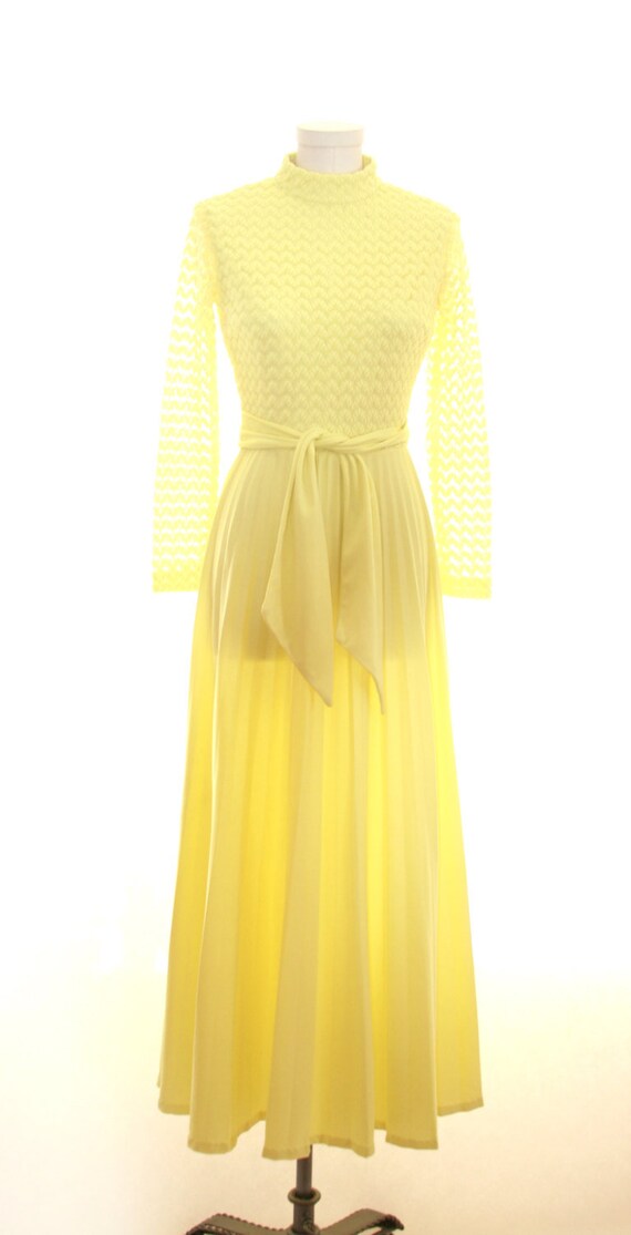 Hostess Vintage Yellow Accordion Dress Size Small