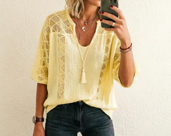 Women’s Summer Cut-out Blouses, Hollow Lace 3/4 Sleeve Shirt for Casual, Office and Outdoor Wear